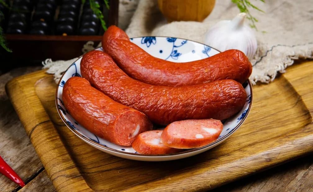 Harbin red sausage - smoked Russian-style sausage